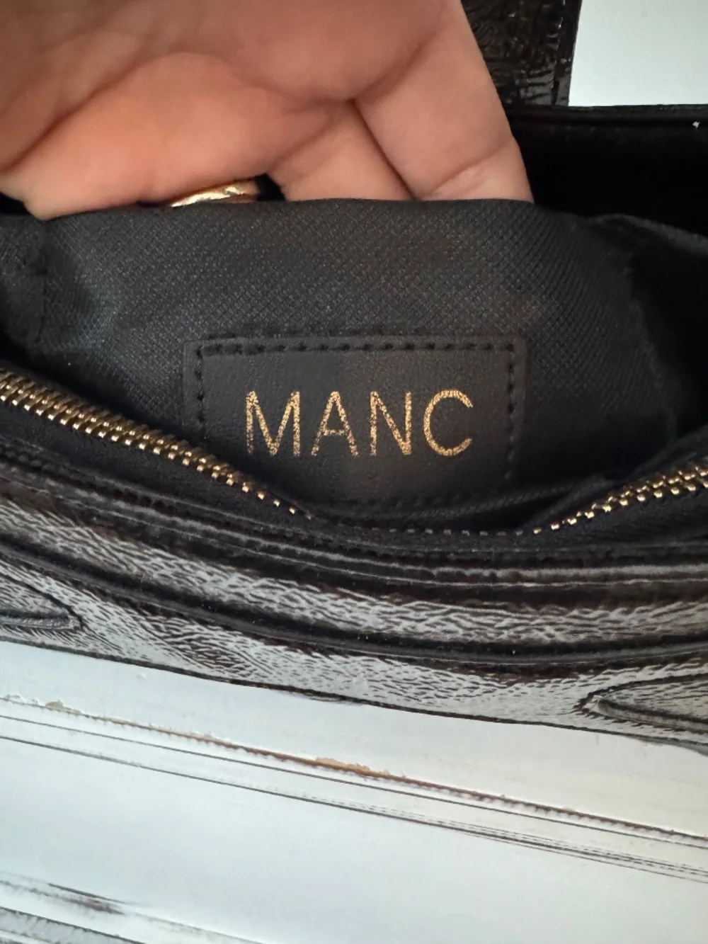 Manc Aurora Micro Black Gold Glossy Calf‎ Leather Shoulder Purse